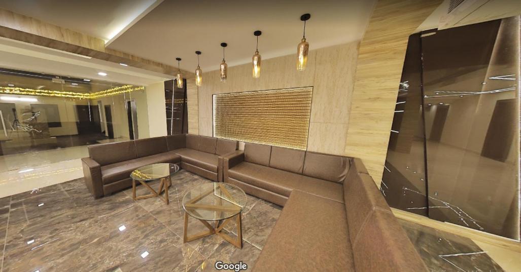 Hotel Bharat Кота Екстериор снимка