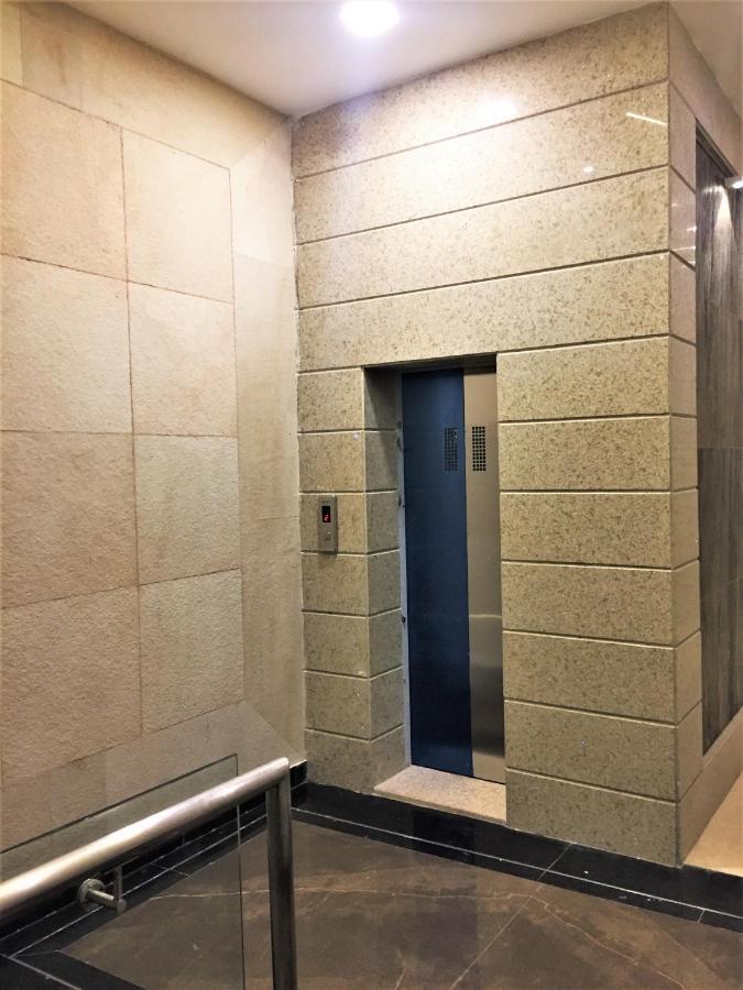 Hotel Bharat Кота Екстериор снимка