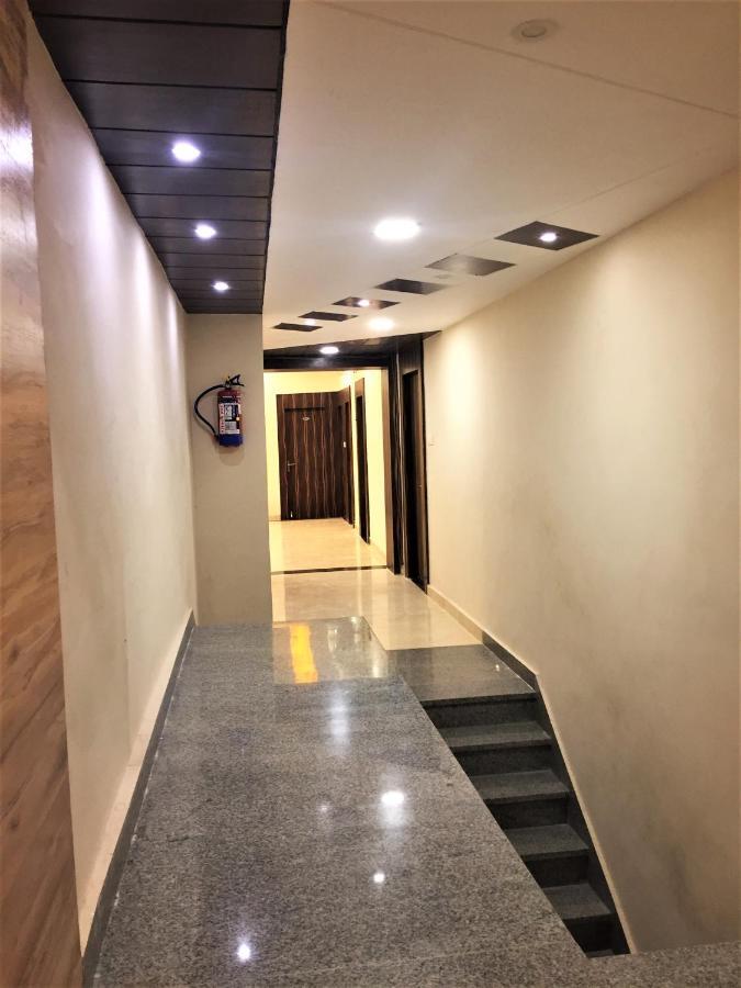 Hotel Bharat Кота Екстериор снимка