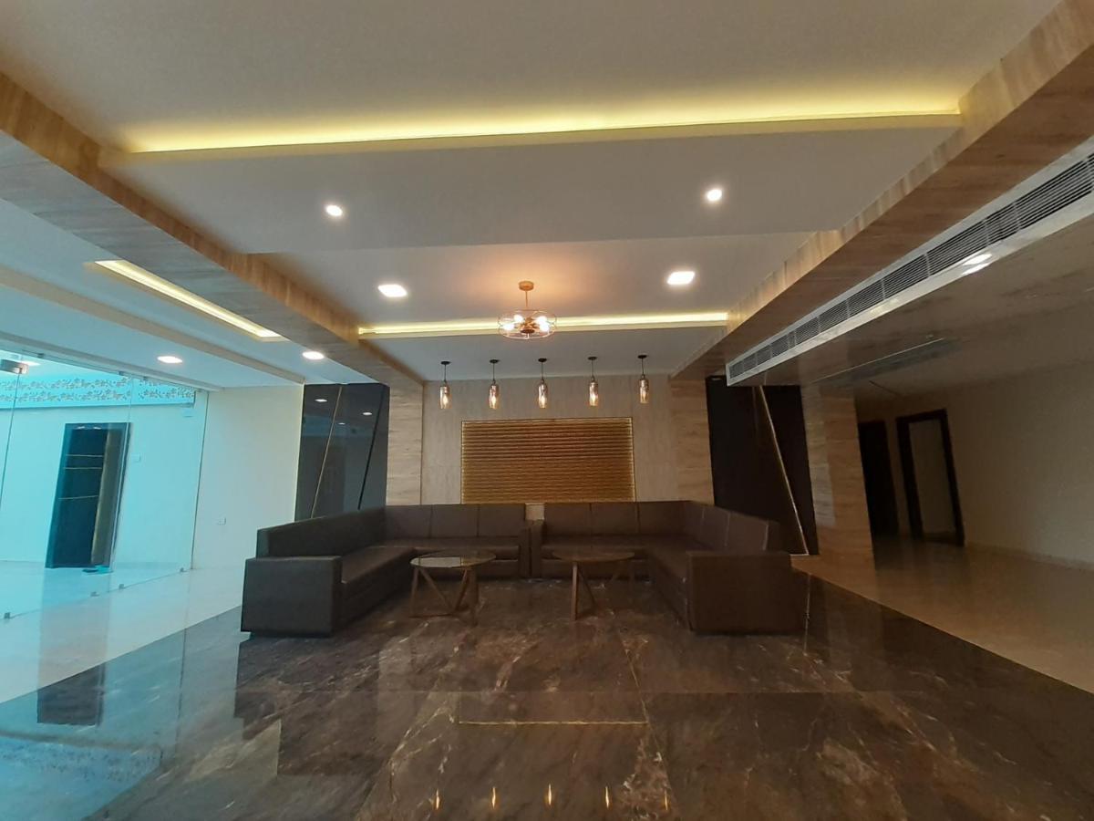 Hotel Bharat Кота Екстериор снимка